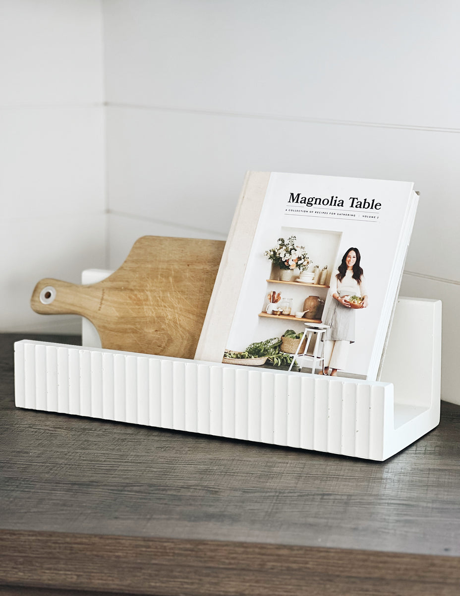 Medium Board Holder – Cream & Concrete